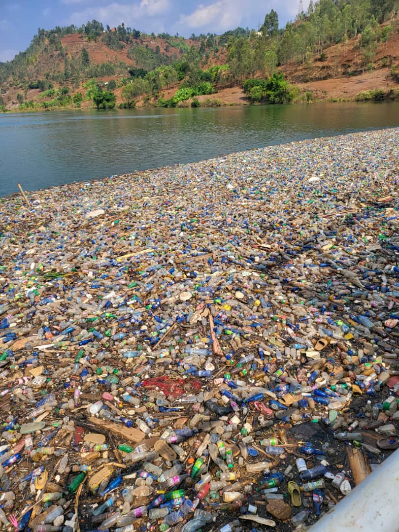 Bukavu: Mauvaise gestion des déchets plastiques et son impact sur les écosystèmes.