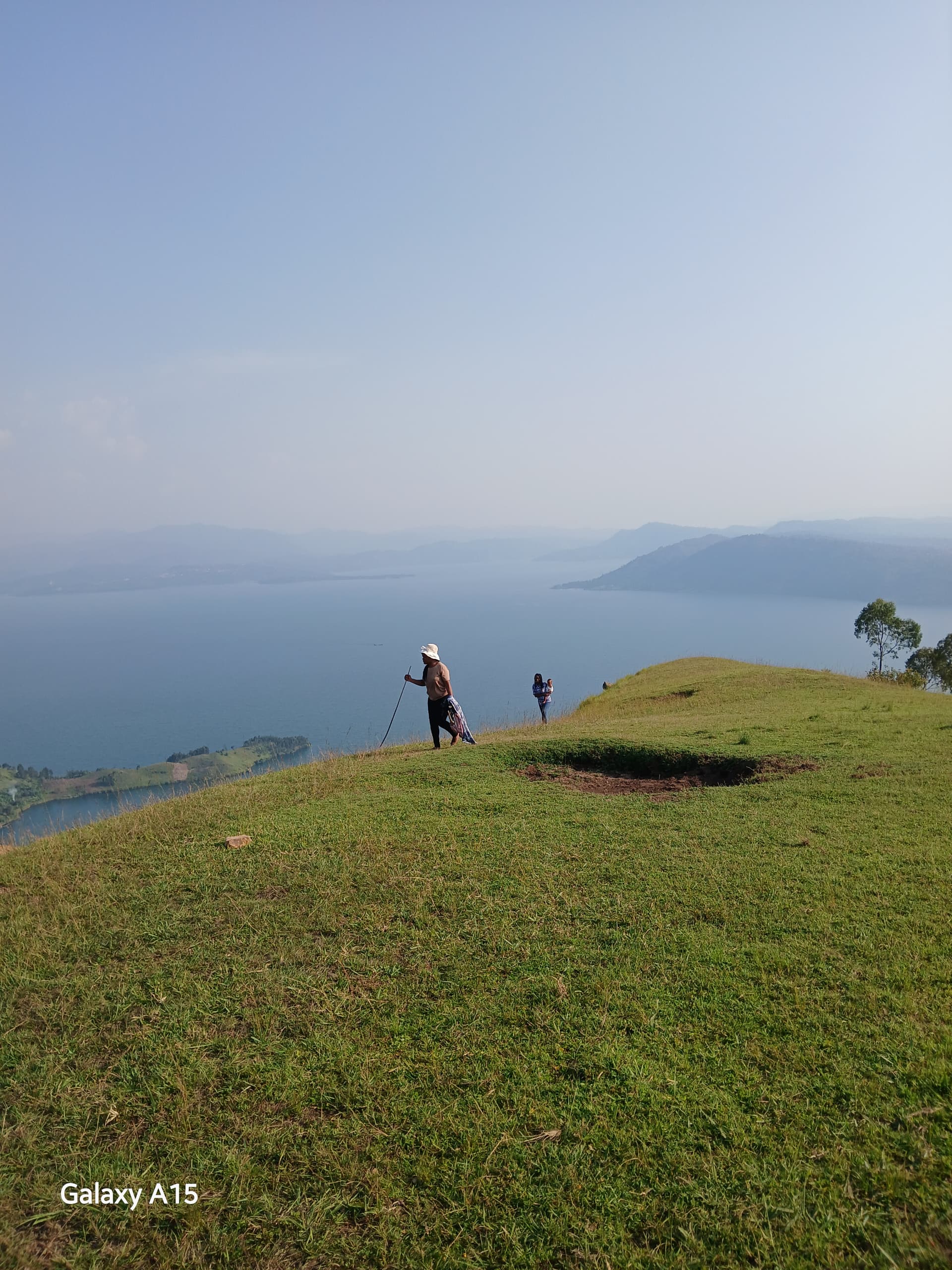 Environnement et tourisme, le territoire insulaire d’idjwi offre des opportunités d’emploi liées au tourisme.