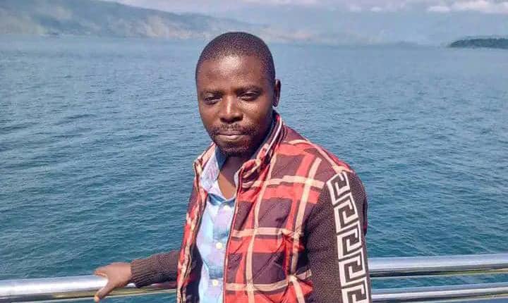 Littoral en péril : Bizaza Mutabazi alerte sur la pression humaine au bord du lac Kivu à Idjwi