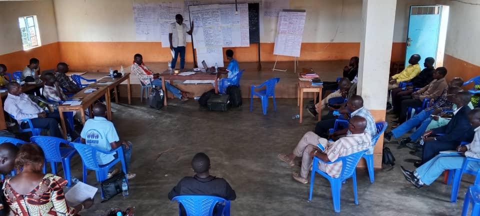Idjwi : autorités, leaders communautaires et organisations locales unissent leurs voix pour une gouvernance durable des ressources naturelles dans la chefferie Ntambuka
